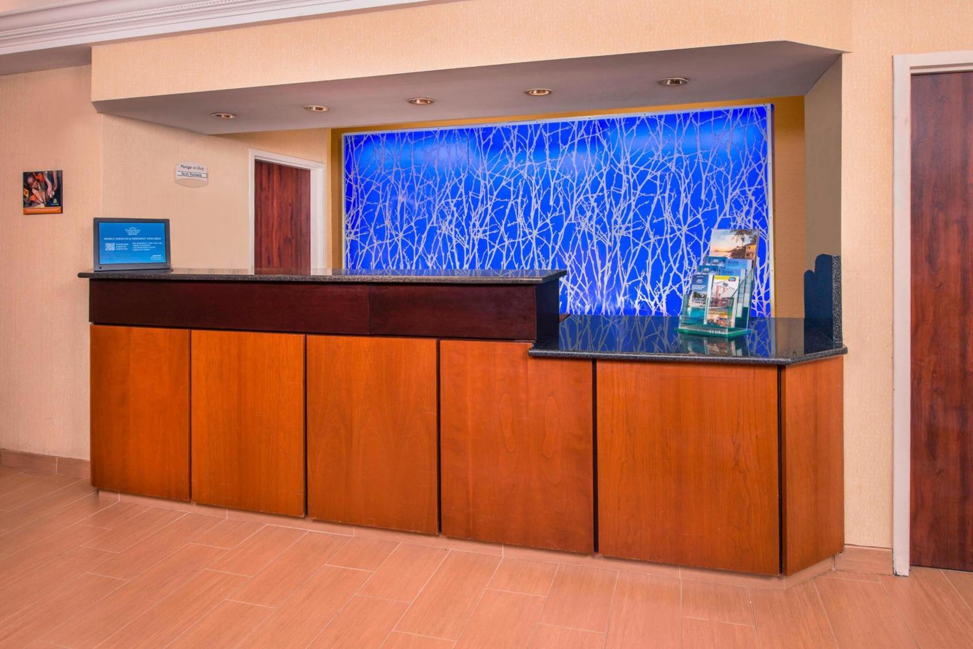 Fairfield Inn Dulles Airport Chantilly Eksteriør billede